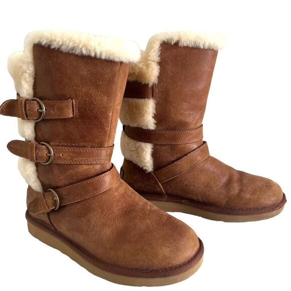 UGG Becket waterproof fur Boots size 6 Fur lined Shearling Boots leather - Picture 3 of 15